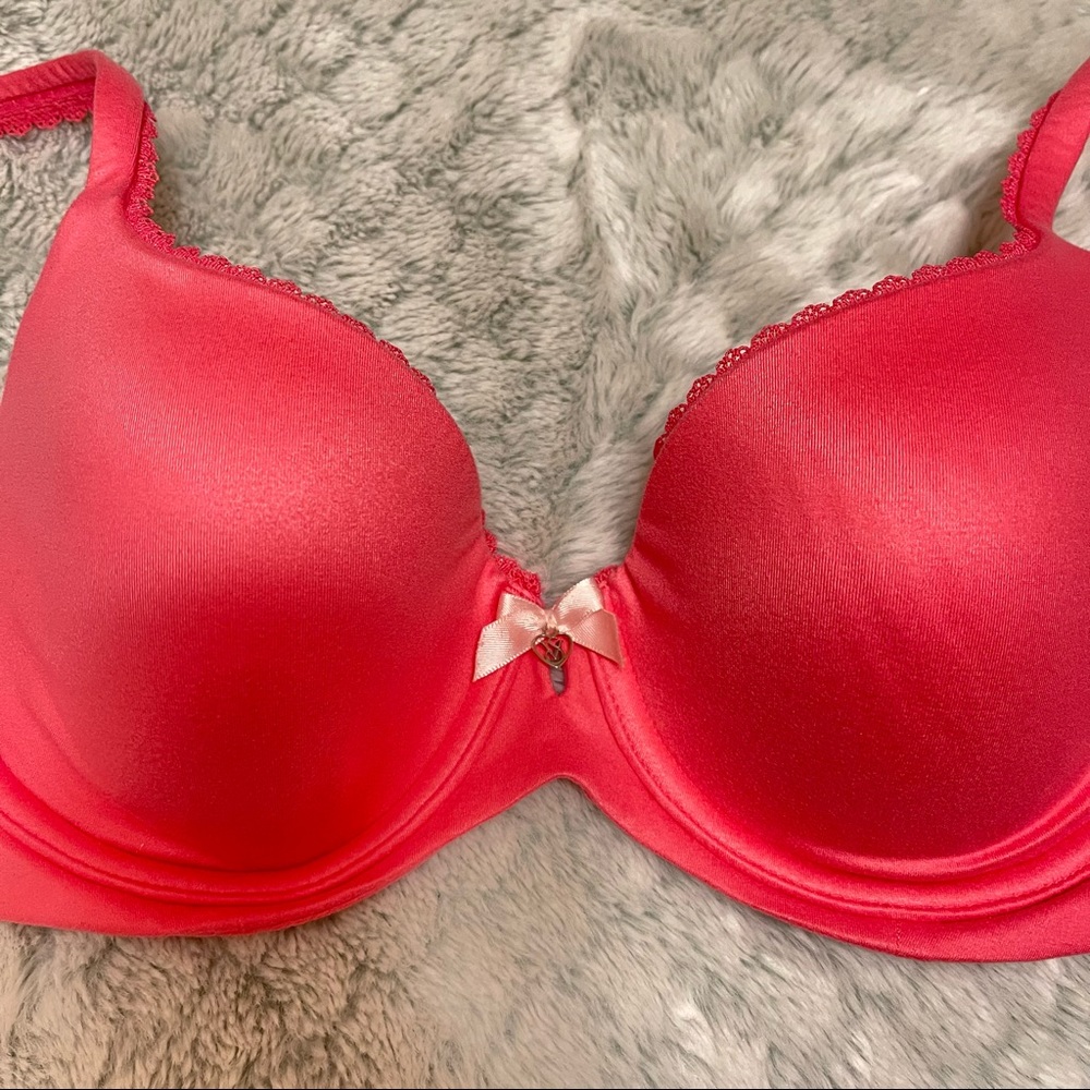 Victoria Secret Demi Bra 34C